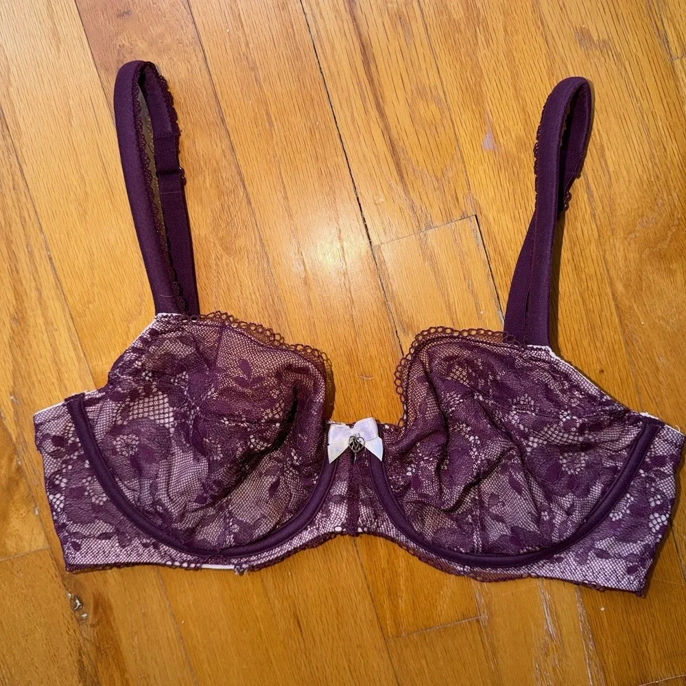 Victorias Secret Bra 34D Lace Underwire Purple Unlined Demi Body By Victoria - Picture 1 of 7